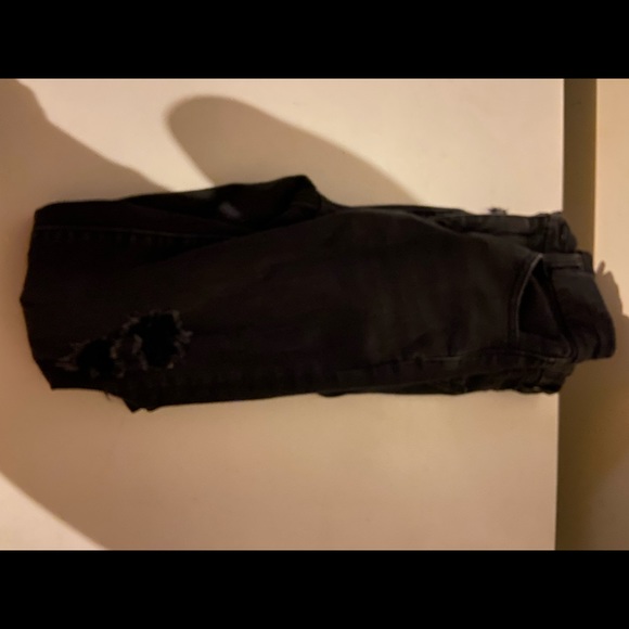 Black ripped jeans - Picture 2 of 4